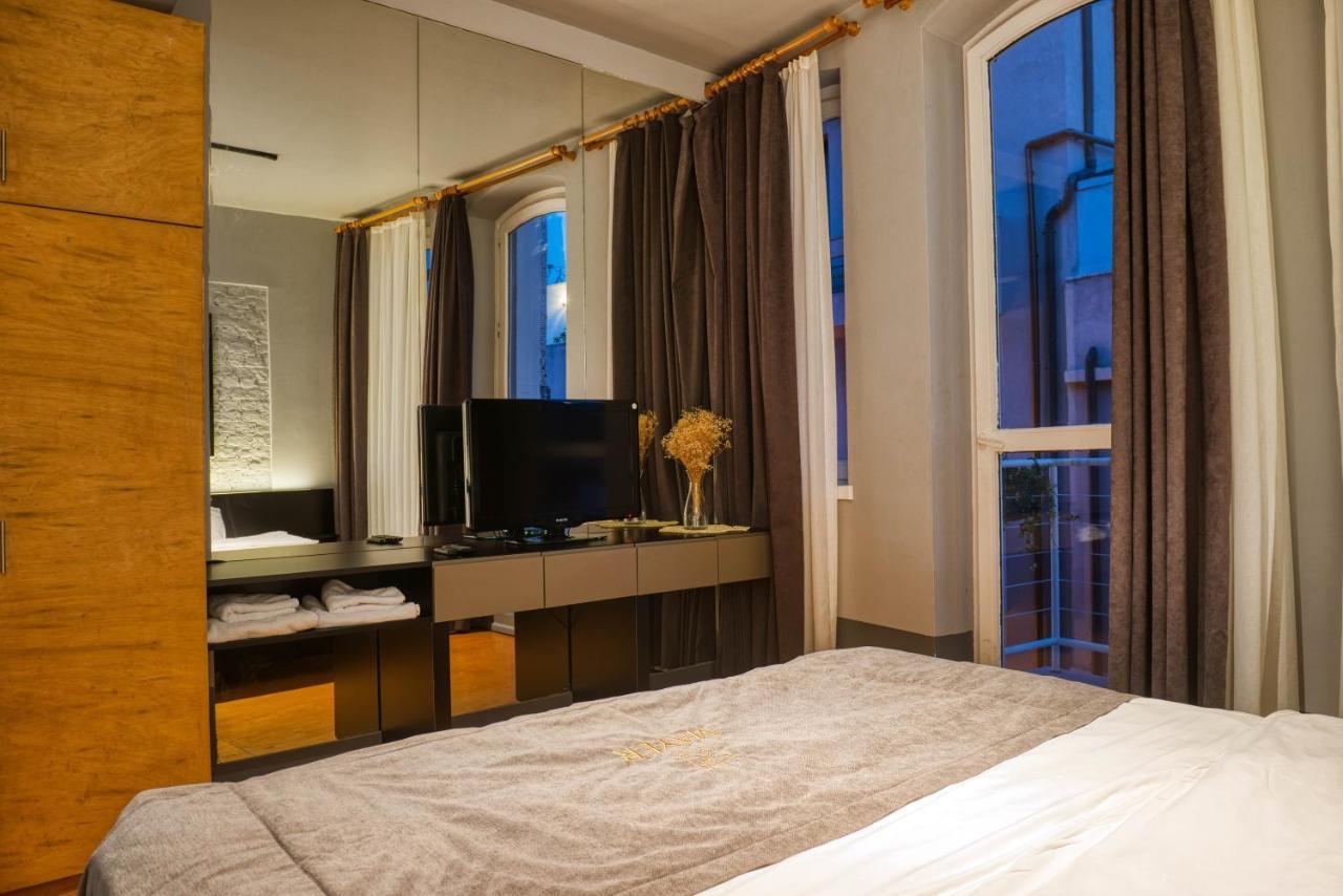 Mayer Loft Suites Provincia di Provincia di Istanbul Esterno foto